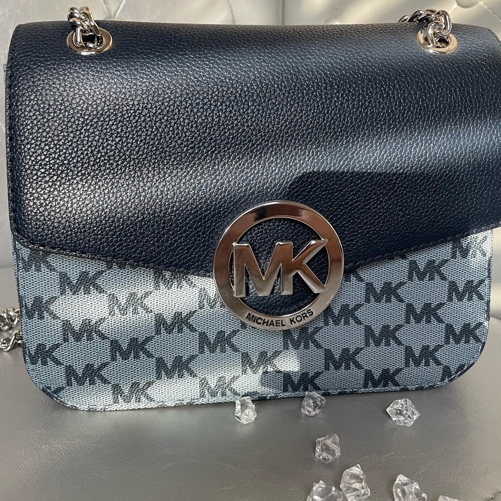 💎💙NWT MICHEAL Micheal KORS💙💎 - Picture 3 of 9